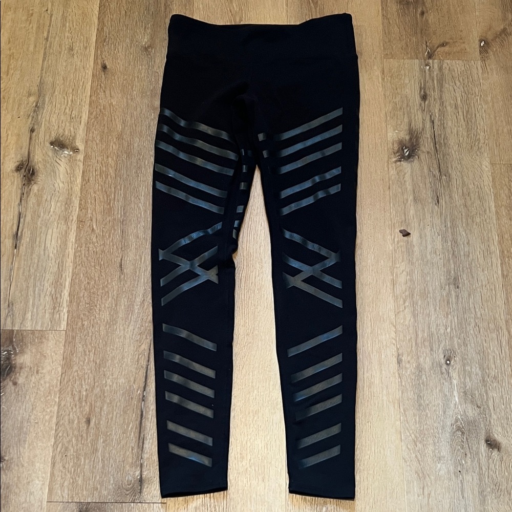 Alo Medium Black Leggings with Striped Design Gently Used